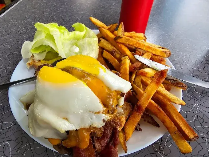 Signature milkshakes at White Star Diner Winnipeg - over 40 flavours